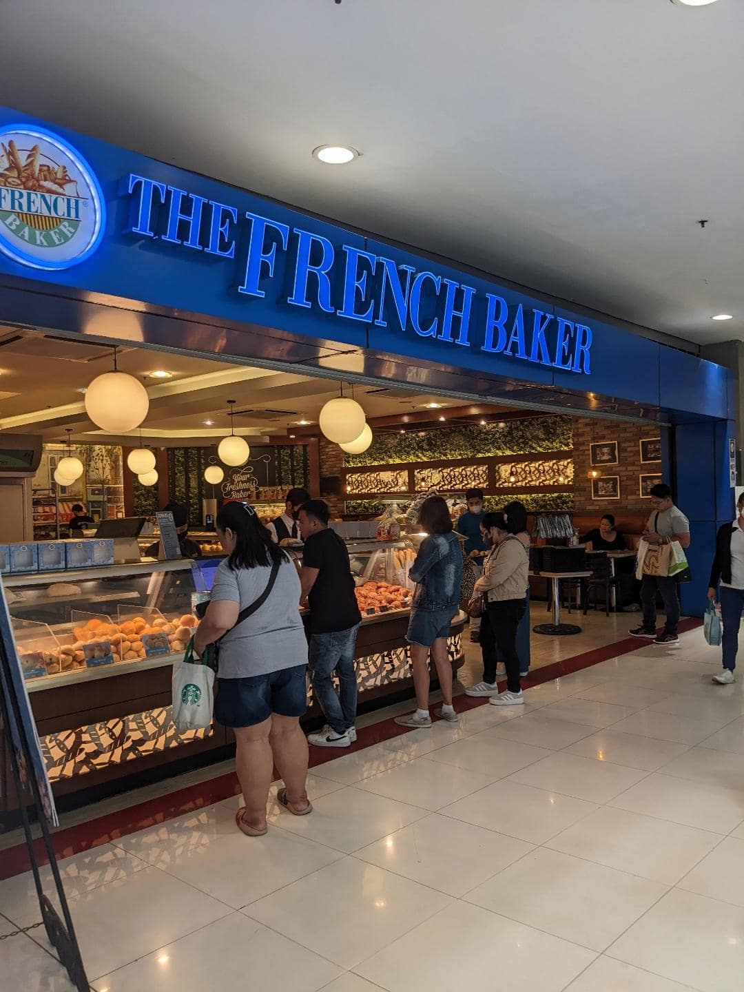 Obchod s čerstvým pečivom The French Baker.