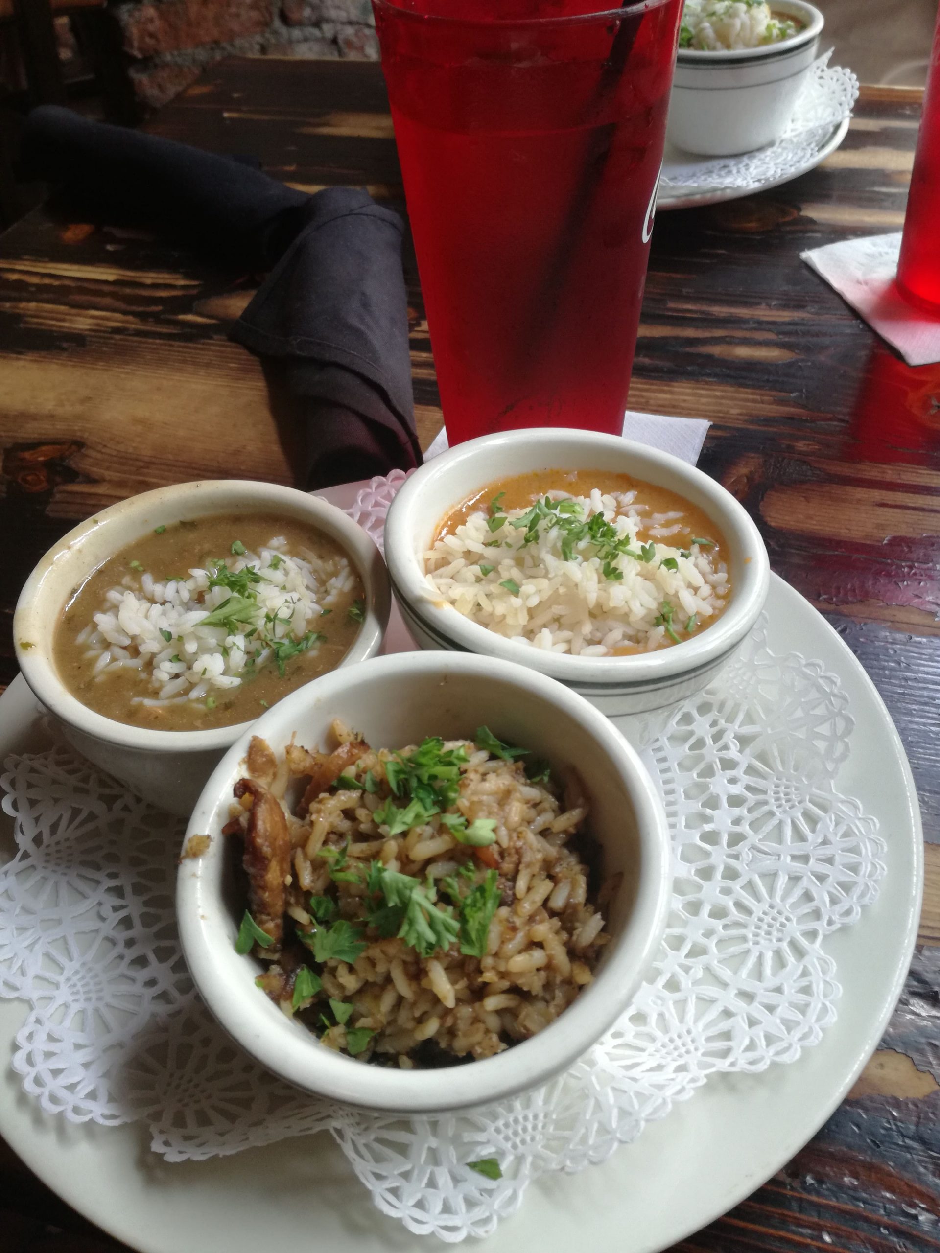 Typické jedlá, ktoré treba ochutnať v New Orleans.