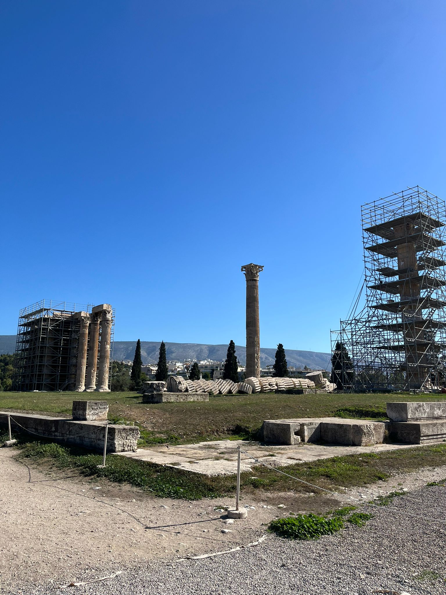 Ruiny chrámu zasväteného gréckemu bohovi.