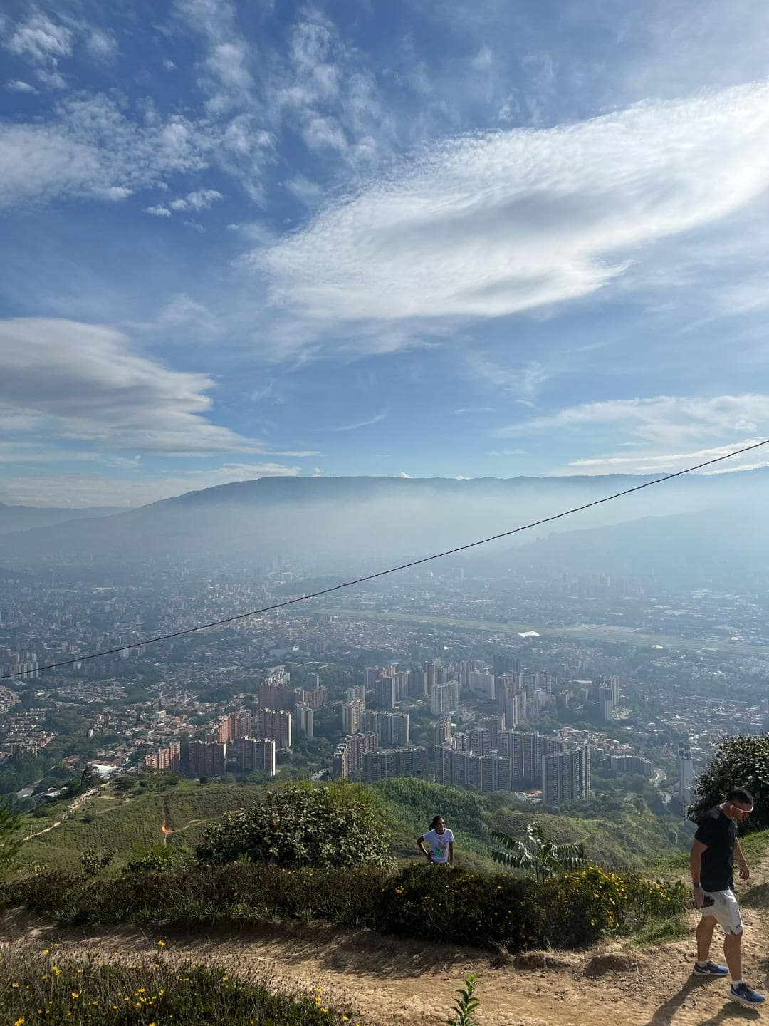 Panoramatický výhľad na Medellin.